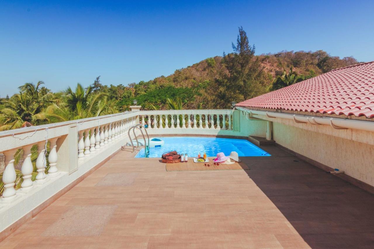 Saffronstays La Casa Maestro, Kashid - Spanish-Style Luxury Villa Near Kashid Beach Екстер'єр фото
